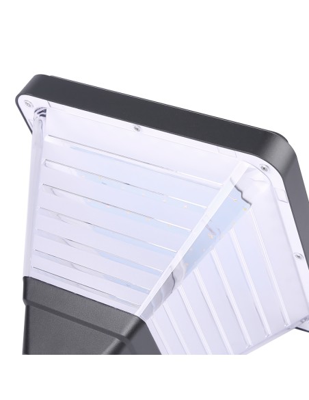 Lampadaire solaire vue de près