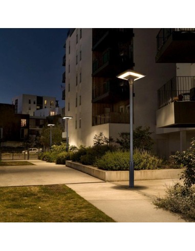 Poste de Luz Solar LED 3200 lm Modelo Helios