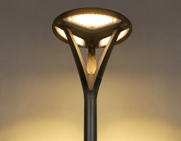 Lampadaire Solaire LED 2568lm Modèle New Circum